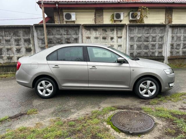 Серый Шкода Рапид, объемом двигателя 1.2 л и пробегом 183 тыс. км за 7300 $, фото 3 на Automoto.ua