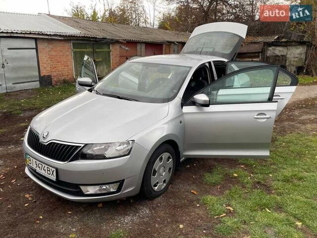 Серый Шкода Рапид, объемом двигателя 1.6 л и пробегом 127 тыс. км за 10000 $, фото 1 на Automoto.ua