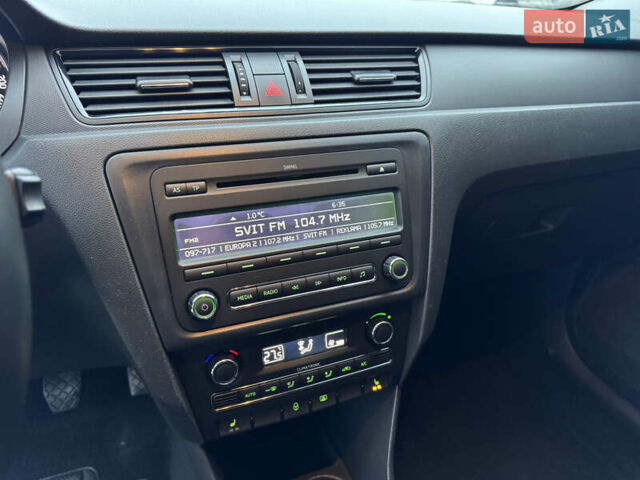 Серый Шкода Рапид, объемом двигателя 1.2 л и пробегом 235 тыс. км за 6999 $, фото 21 на Automoto.ua