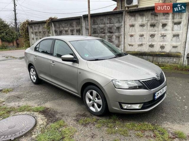Серый Шкода Рапид, объемом двигателя 1.2 л и пробегом 183 тыс. км за 7300 $, фото 2 на Automoto.ua
