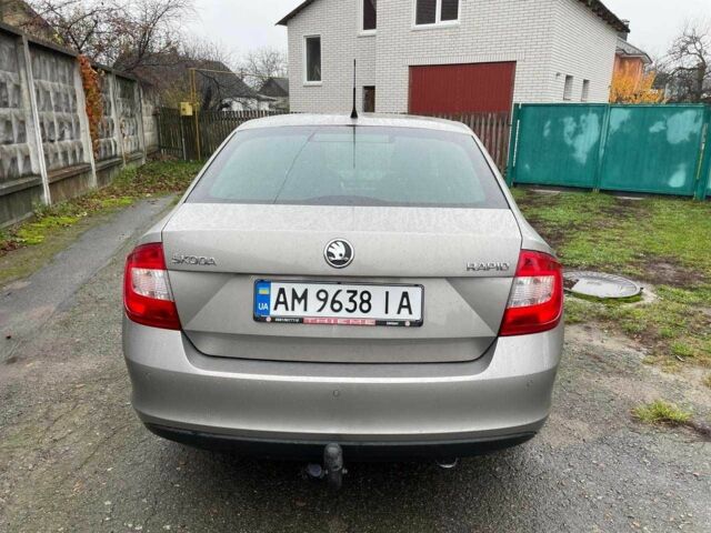 Серый Шкода Рапид, объемом двигателя 1.2 л и пробегом 183 тыс. км за 7300 $, фото 5 на Automoto.ua