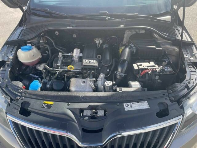 Серый Шкода Рапид, объемом двигателя 1.2 л и пробегом 183 тыс. км за 7300 $, фото 20 на Automoto.ua