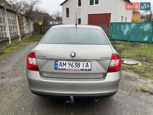 Серый Шкода Рапид, объемом двигателя 1.2 л и пробегом 183 тыс. км за 7300 $, фото 5 на Automoto.ua