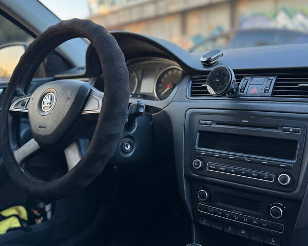 Сірий Шкода Рапід, об'ємом двигуна 1.6 л та пробігом 88 тис. км за 9500 $, фото 6 на Automoto.ua