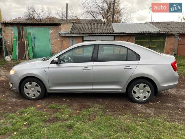 Серый Шкода Рапид, объемом двигателя 1.6 л и пробегом 127 тыс. км за 10000 $, фото 17 на Automoto.ua