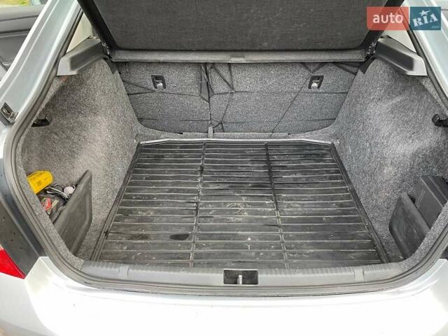 Серый Шкода Рапид, объемом двигателя 1.6 л и пробегом 127 тыс. км за 10000 $, фото 58 на Automoto.ua
