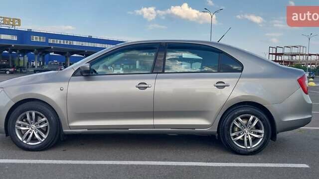 Сірий Шкода Рапід, об'ємом двигуна 1.2 л та пробігом 217 тис. км за 6200 $, фото 4 на Automoto.ua