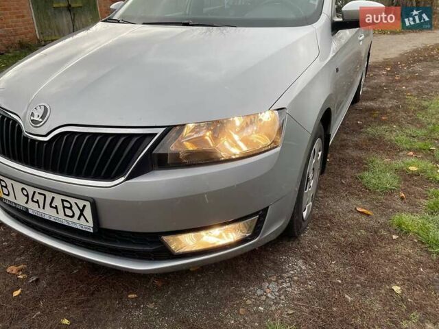 Серый Шкода Рапид, объемом двигателя 1.6 л и пробегом 127 тыс. км за 10000 $, фото 6 на Automoto.ua