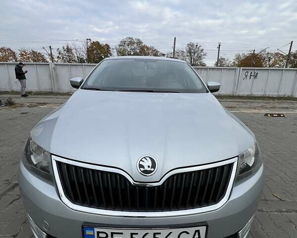 Серый Шкода Рапид, объемом двигателя 1.2 л и пробегом 127 тыс. км за 8500 $, фото 2 на Automoto.ua