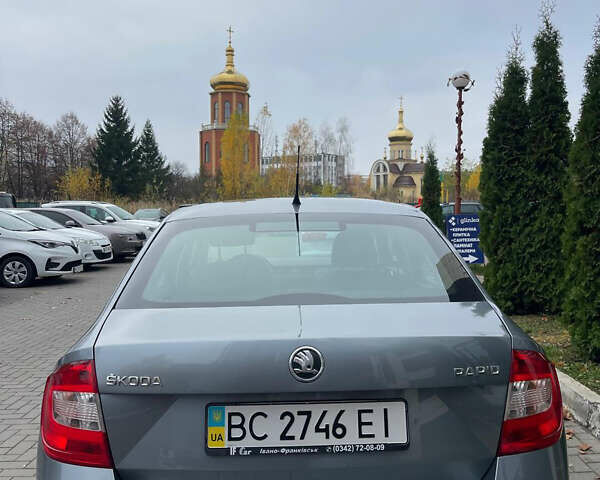 Серый Шкода Рапид, объемом двигателя 1.6 л и пробегом 178 тыс. км за 8500 $, фото 5 на Automoto.ua