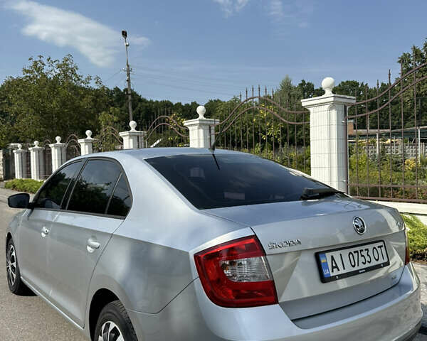 Серый Шкода Рапид, объемом двигателя 1.6 л и пробегом 286 тыс. км за 7700 $, фото 3 на Automoto.ua