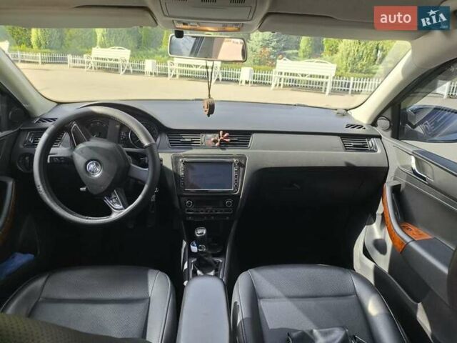 Серый Шкода Рапид, объемом двигателя 1.2 л и пробегом 135 тыс. км за 8800 $, фото 2 на Automoto.ua