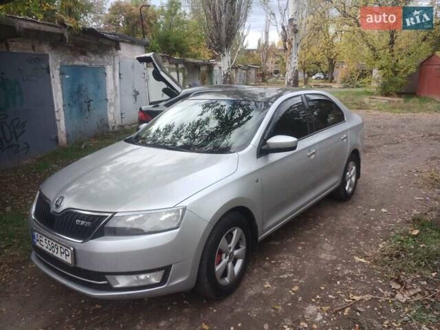 Серый Шкода Рапид, объемом двигателя 1.6 л и пробегом 350 тыс. км за 8100 $, фото 1 на Automoto.ua