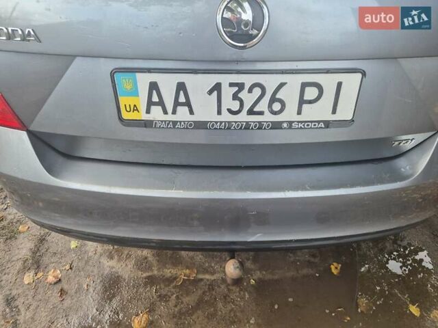 Серый Шкода Рапид, объемом двигателя 1.6 л и пробегом 216 тыс. км за 7500 $, фото 1 на Automoto.ua