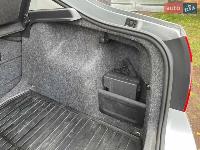 Серый Шкода Рапид, объемом двигателя 1.6 л и пробегом 127 тыс. км за 10000 $, фото 60 на Automoto.ua