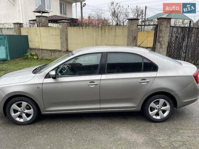 Серый Шкода Рапид, объемом двигателя 1.2 л и пробегом 183 тыс. км за 7300 $, фото 7 на Automoto.ua