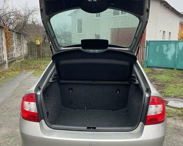 Серый Шкода Рапид, объемом двигателя 1.2 л и пробегом 183 тыс. км за 7300 $, фото 20 на Automoto.ua