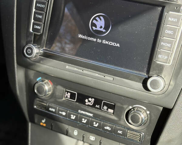 Шкода Рапид 2013 в Ивано-Франковске на Automoto.ua Серый Шкода Рапид, объемом двигателя 1.2 л и пробегом 166 тыс. км за 7200 $, фото 10 на Automoto.ua