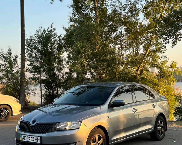 Сірий Шкода Рапід, об'ємом двигуна 1.6 л та пробігом 88 тис. км за 9500 $, фото 2 на Automoto.ua