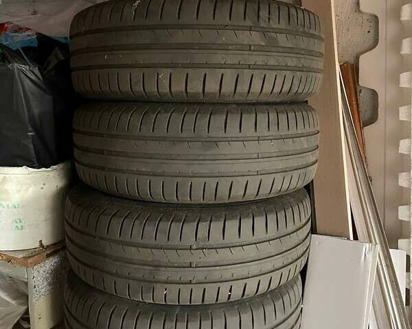 Серый Шкода Рапид, объемом двигателя 1.6 л и пробегом 127 тыс. км за 10000 $, фото 65 на Automoto.ua