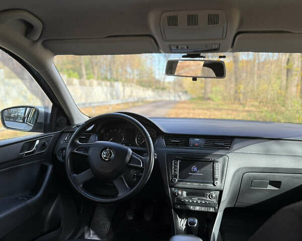Шкода Рапид 2013 в Ивано-Франковске на Automoto.ua Серый Шкода Рапид, объемом двигателя 1.2 л и пробегом 166 тыс. км за 7200 $, фото 11 на Automoto.ua