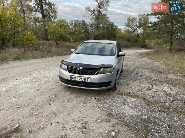 Серый Шкода Рапид, объемом двигателя 1.6 л и пробегом 241 тыс. км за 6900 $, фото 5 на Automoto.ua