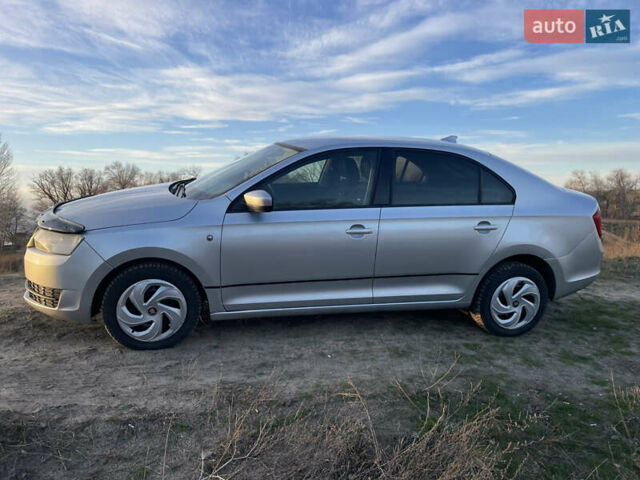 Сірий Шкода Рапід, об'ємом двигуна 1.6 л та пробігом 284 тис. км за 6777 $, фото 11 на Automoto.ua