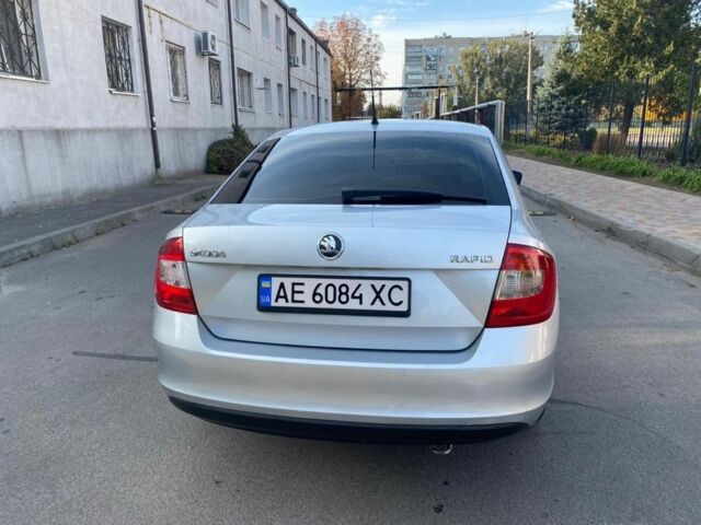 Сірий Шкода Рапід, об'ємом двигуна 1.6 л та пробігом 173 тис. км за 6500 $, фото 5 на Automoto.ua