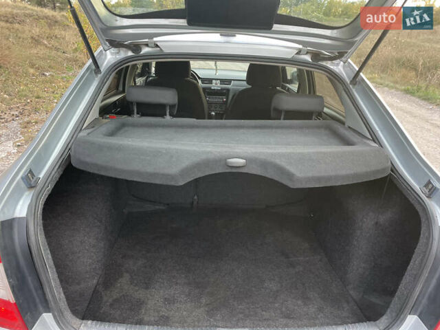Серый Шкода Рапид, объемом двигателя 1.6 л и пробегом 241 тыс. км за 6900 $, фото 16 на Automoto.ua