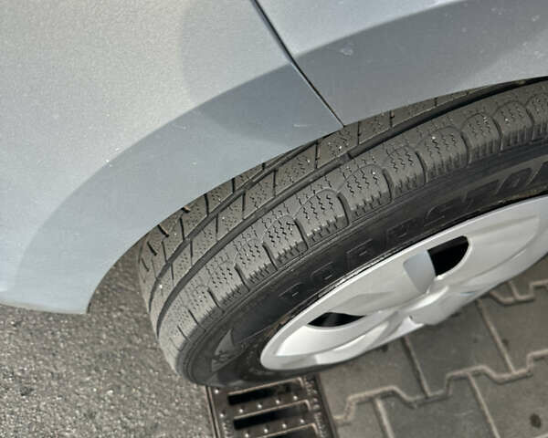 Сірий Шкода Рапід, об'ємом двигуна 1.6 л та пробігом 194 тис. км за 8400 $, фото 19 на Automoto.ua