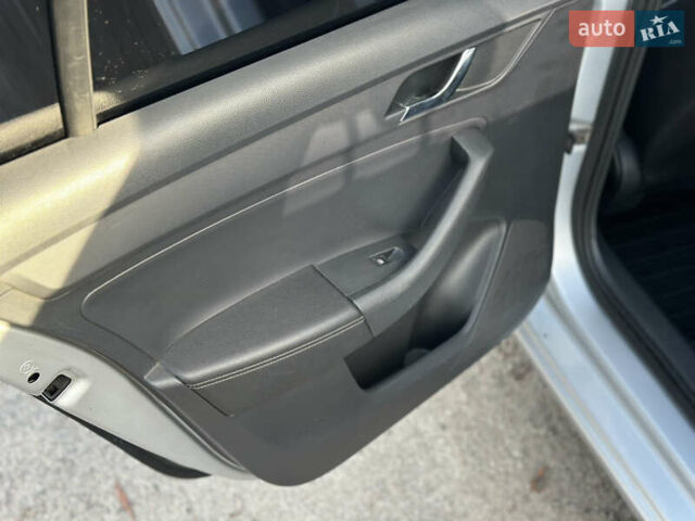 Сірий Шкода Рапід, об'ємом двигуна 1.6 л та пробігом 194 тис. км за 8400 $, фото 16 на Automoto.ua