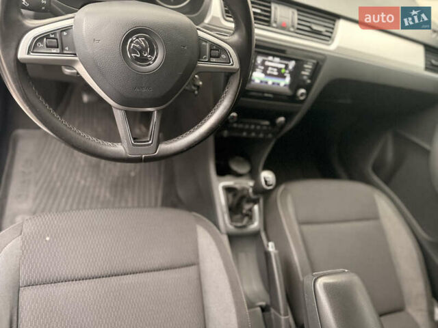 Сірий Шкода Рапід, об'ємом двигуна 1.2 л та пробігом 187 тис. км за 8700 $, фото 21 на Automoto.ua