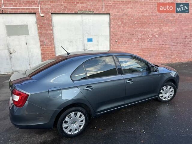 Сірий Шкода Рапід, об'ємом двигуна 1.6 л та пробігом 246 тис. км за 9200 $, фото 3 на Automoto.ua