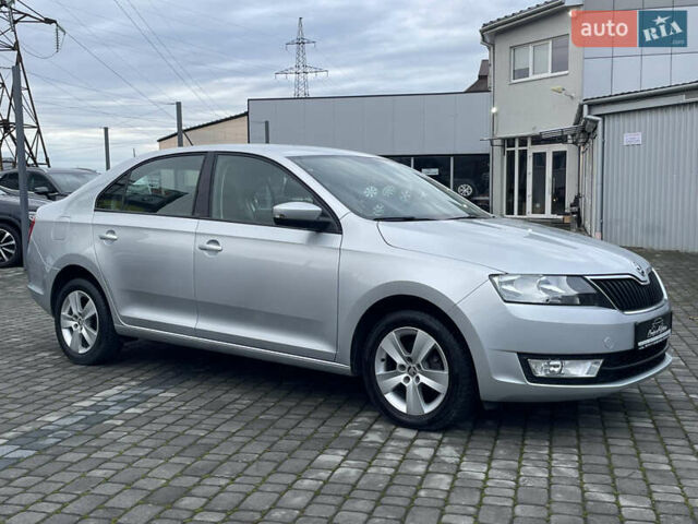 Серый Шкода Рапид, объемом двигателя 1.2 л и пробегом 160 тыс. км за 9400 $, фото 4 на Automoto.ua