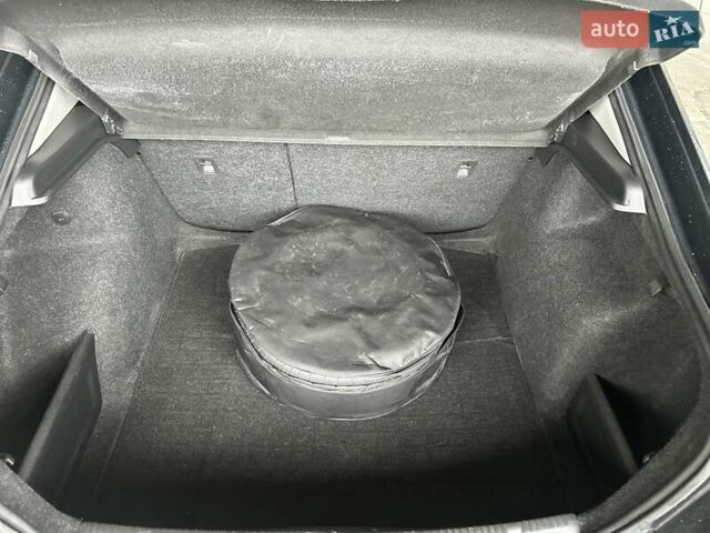 Сірий Шкода Рапід, об'ємом двигуна 1.6 л та пробігом 246 тис. км за 9200 $, фото 25 на Automoto.ua