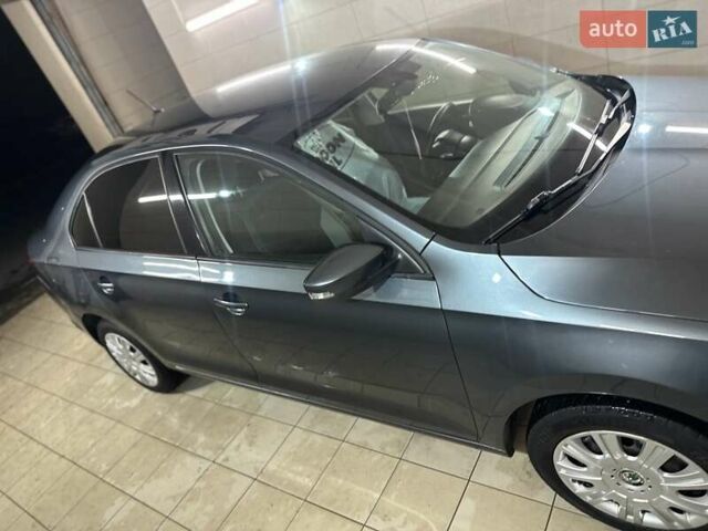 Сірий Шкода Рапід, об'ємом двигуна 1.6 л та пробігом 246 тис. км за 9200 $, фото 13 на Automoto.ua