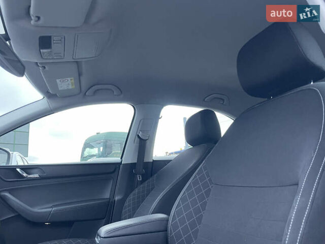 Серый Шкода Рапид, объемом двигателя 1.2 л и пробегом 160 тыс. км за 9400 $, фото 34 на Automoto.ua