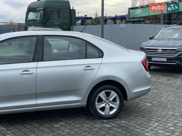 Серый Шкода Рапид, объемом двигателя 1.2 л и пробегом 160 тыс. км за 9400 $, фото 9 на Automoto.ua