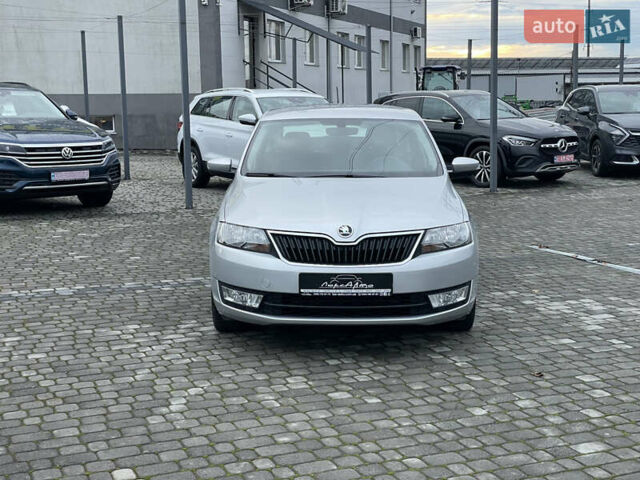Серый Шкода Рапид, объемом двигателя 1.2 л и пробегом 160 тыс. км за 9400 $, фото 2 на Automoto.ua