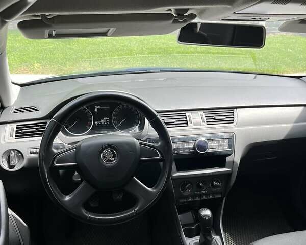 Синий Шкода Рапид, объемом двигателя 1.4 л и пробегом 320 тыс. км за 5900 $, фото 11 на Automoto.ua