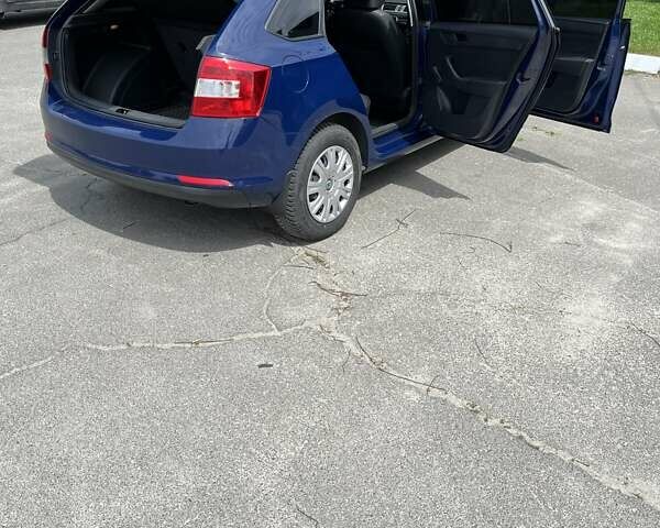 Синий Шкода Рапид, объемом двигателя 1.4 л и пробегом 320 тыс. км за 5900 $, фото 16 на Automoto.ua