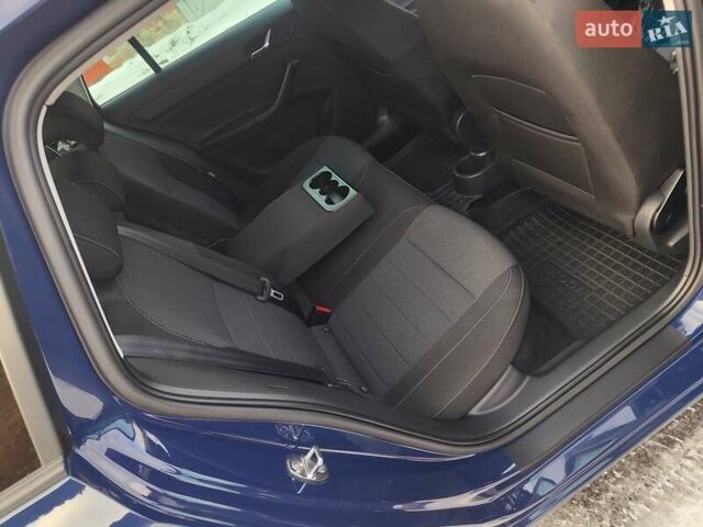 Синий Шкода Рапид, объемом двигателя 1.6 л и пробегом 219 тыс. км за 10450 $, фото 34 на Automoto.ua