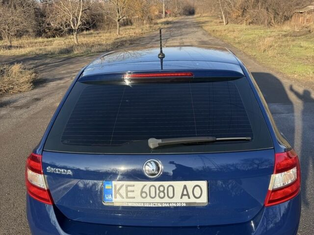 Синій Шкода Рапід, об'ємом двигуна 0 л та пробігом 152 тис. км за 7950 $, фото 5 на Automoto.ua