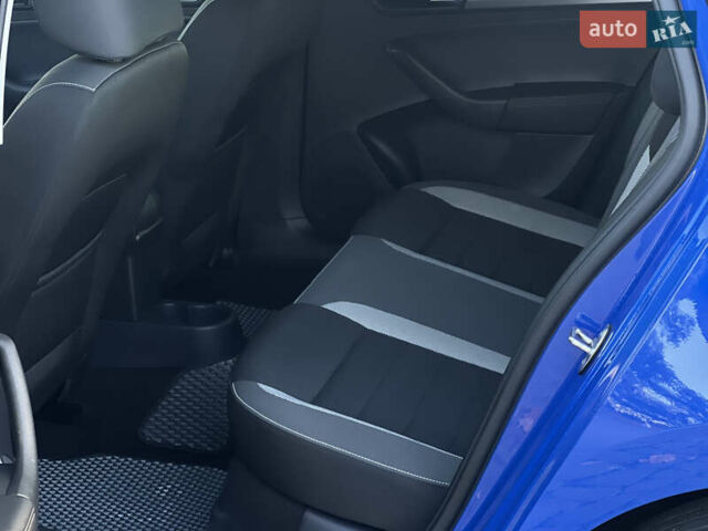 Шкода Рапід 2018 у Стрые на Automoto.ua Синій Шкода Рапід, об'ємом двигуна 1 л та пробігом 150 тис. км за 8699 $, фото 25 на Automoto.ua
