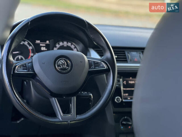 Шкода Рапід 2018 у Стрые на Automoto.ua Синій Шкода Рапід, об'ємом двигуна 1 л та пробігом 150 тис. км за 8699 $, фото 23 на Automoto.ua