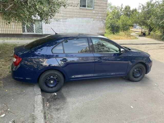 Синий Шкода Рапид, объемом двигателя 1.6 л и пробегом 320 тыс. км за 6500 $, фото 3 на Automoto.ua
