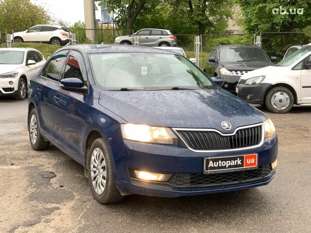 Синий Шкода Рапид, объемом двигателя 1.6 л и пробегом 118 тыс. км за 9190 $, фото 2 на Automoto.ua