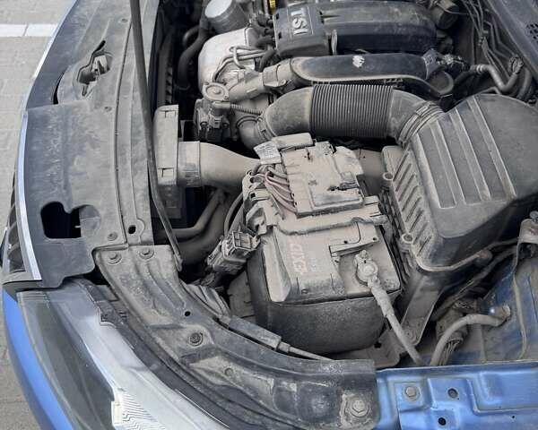 Синий Шкода Рапид, объемом двигателя 1.2 л и пробегом 132 тыс. км за 8000 $, фото 23 на Automoto.ua