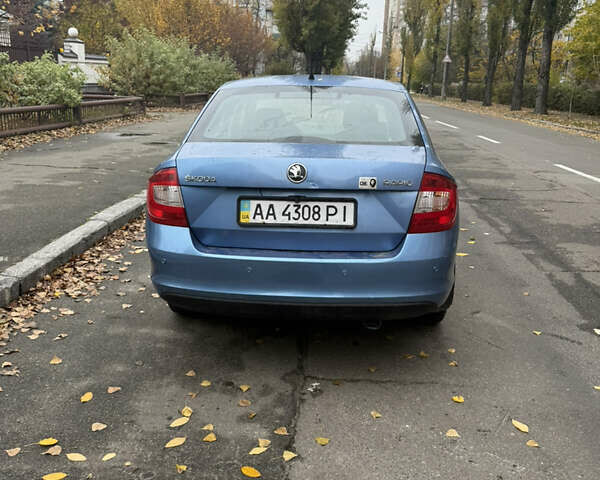 Синий Шкода Рапид, объемом двигателя 1.6 л и пробегом 257 тыс. км за 8300 $, фото 5 на Automoto.ua