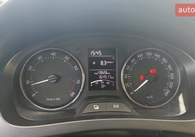 Синій Шкода Рапід, об'ємом двигуна 1.6 л та пробігом 165 тис. км за 8000 $, фото 8 на Automoto.ua